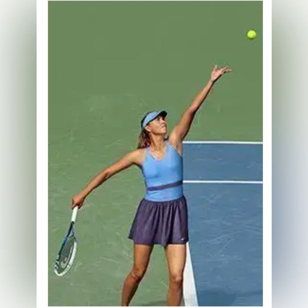 Nike DriFit Maria Sharapova design tennis 🎾 tank top